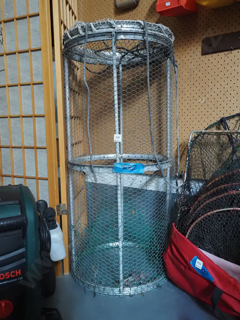 homemade fish trap Image 1++