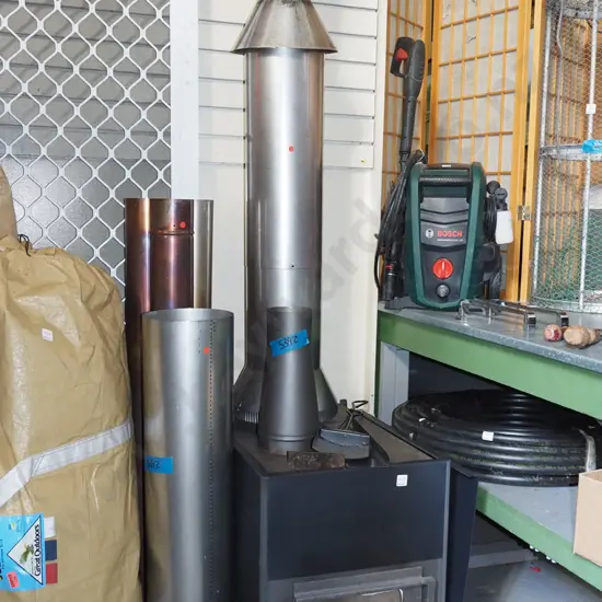 Pyro Classic 4 wood burner with wet-back and flues - red dots