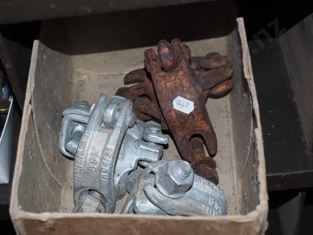 scaffolding clamps Image 1++