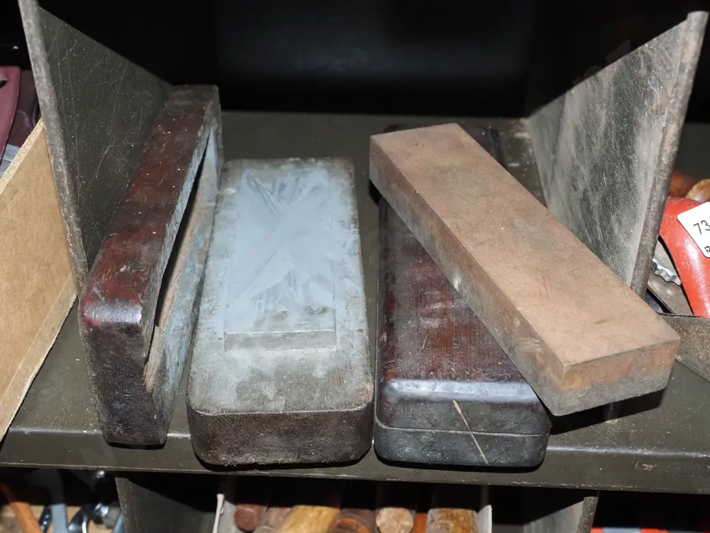 3x sharpening stones Image 1++