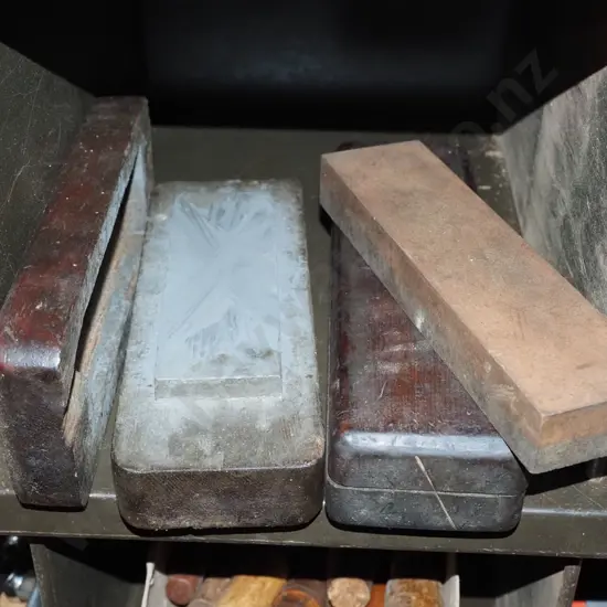 3x sharpening stones