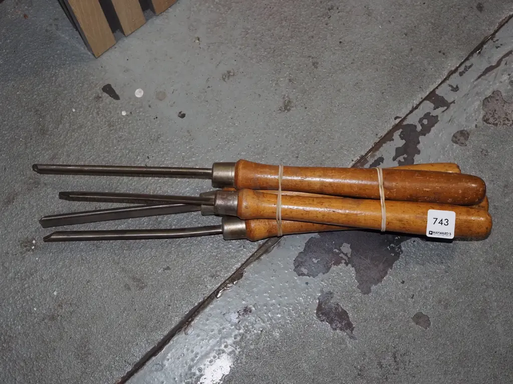lathe chisels Image 1++