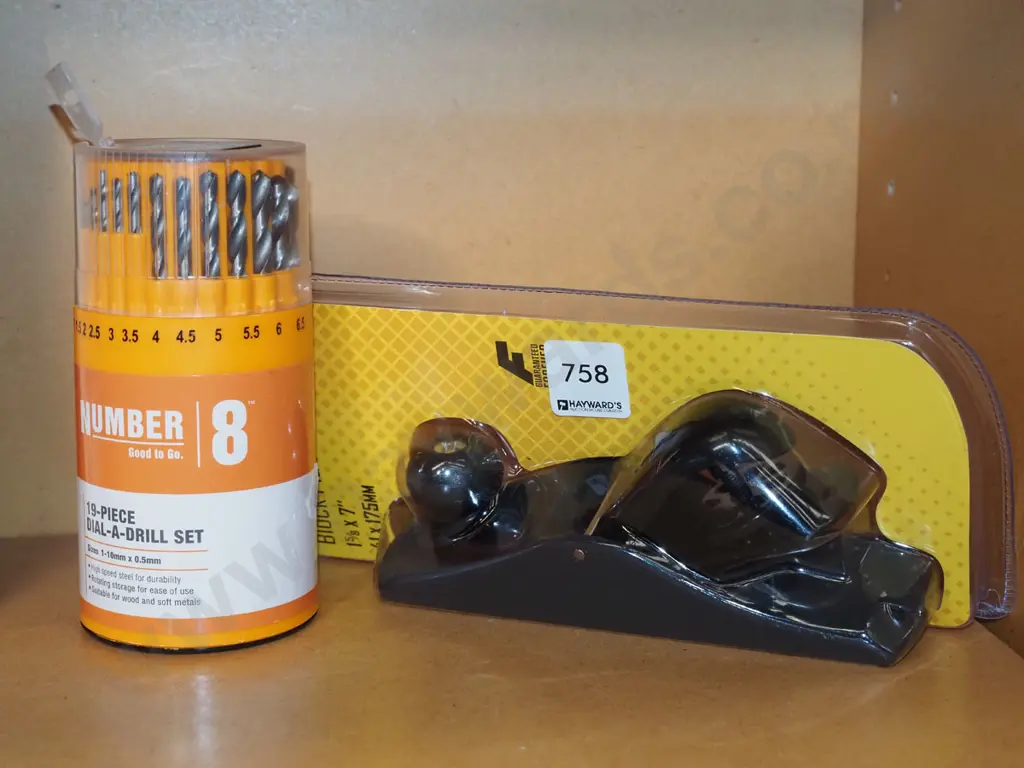 as new block plane, drill bits Image 1++