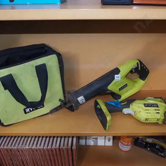 Ryobi battery powered reciprocating saw, pruning saw