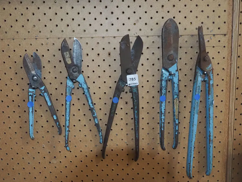 5x pairs of tin snips - blue dots Image 1++