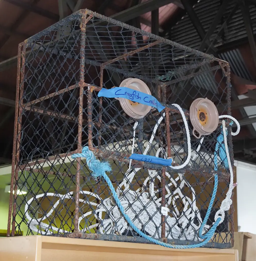 crayfish pot Image 1++