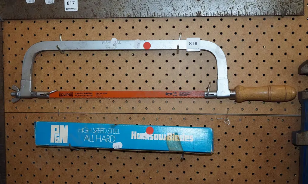 hack saw and blades - red dots Image 1++