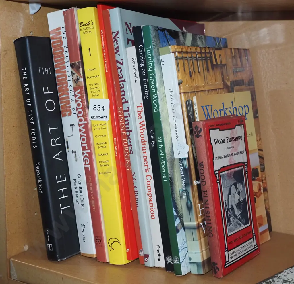 woodworking books Image 1++