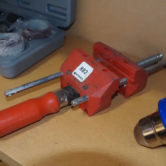 Bessey portable mini vice clamp