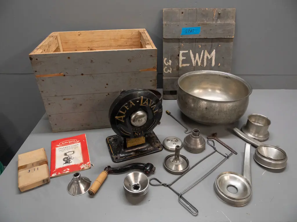 vintage Alfa-Laval cream separator setup in fiitted wooden crate, with assorted parts, instruction booklet, Crate with Image 1++