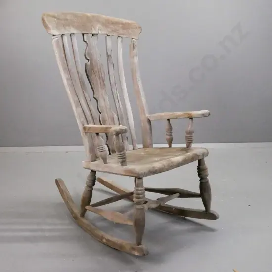 antique (circa 1820s?) beech & elm Windsor-style rib-back rocking chair with shaped back splat, elm seat, initials to