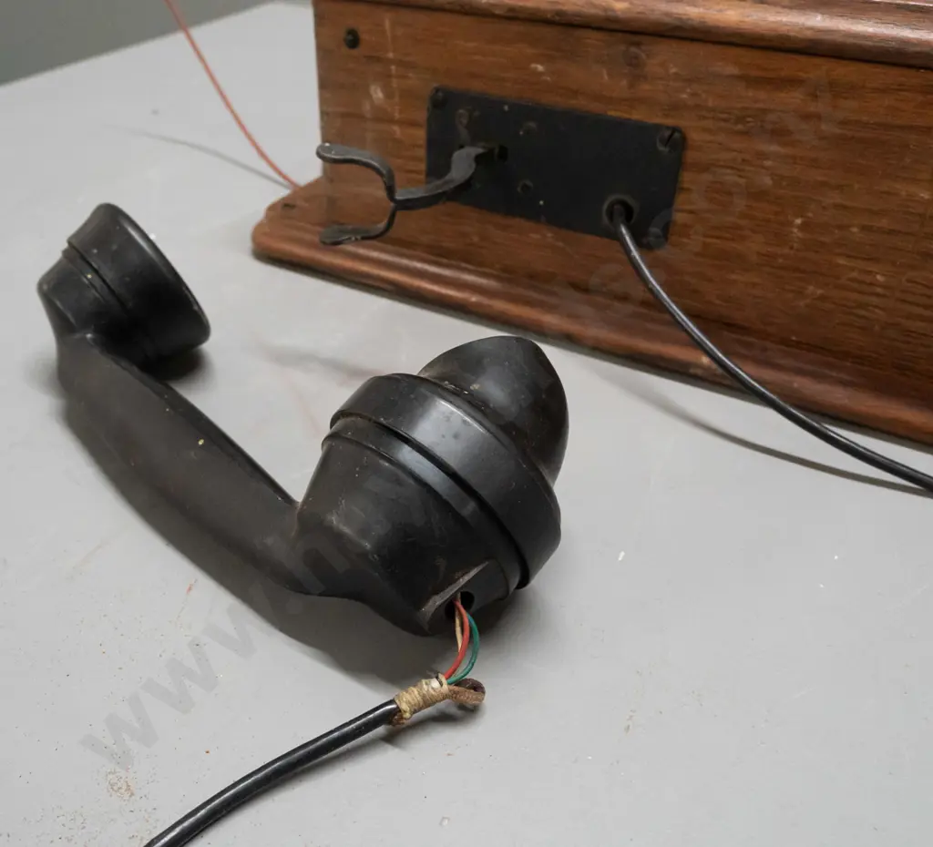 vintage oak-cased wall mount hand-crank telephone with bakelite hand set - fitted with 2 batteries made in 1971, inside Image 1++