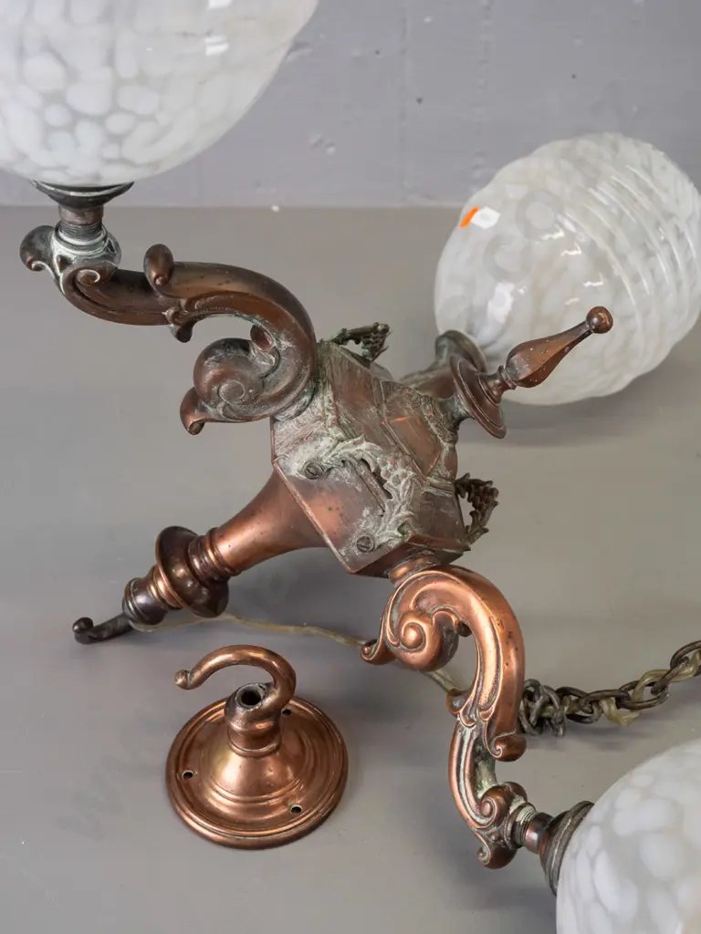 vintage 3-light copper finish brass ceiling light fitting with rose and chains, frilled edge ribbed and mottled white Image 1++