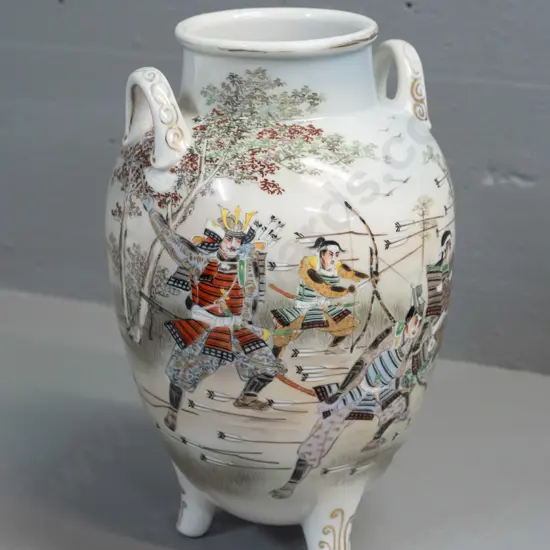 vintage Japanese 3-footed vase w/ handles, hand-painted & gilt battle scene H-240 D-150 [some rubbing to gilt on rim &