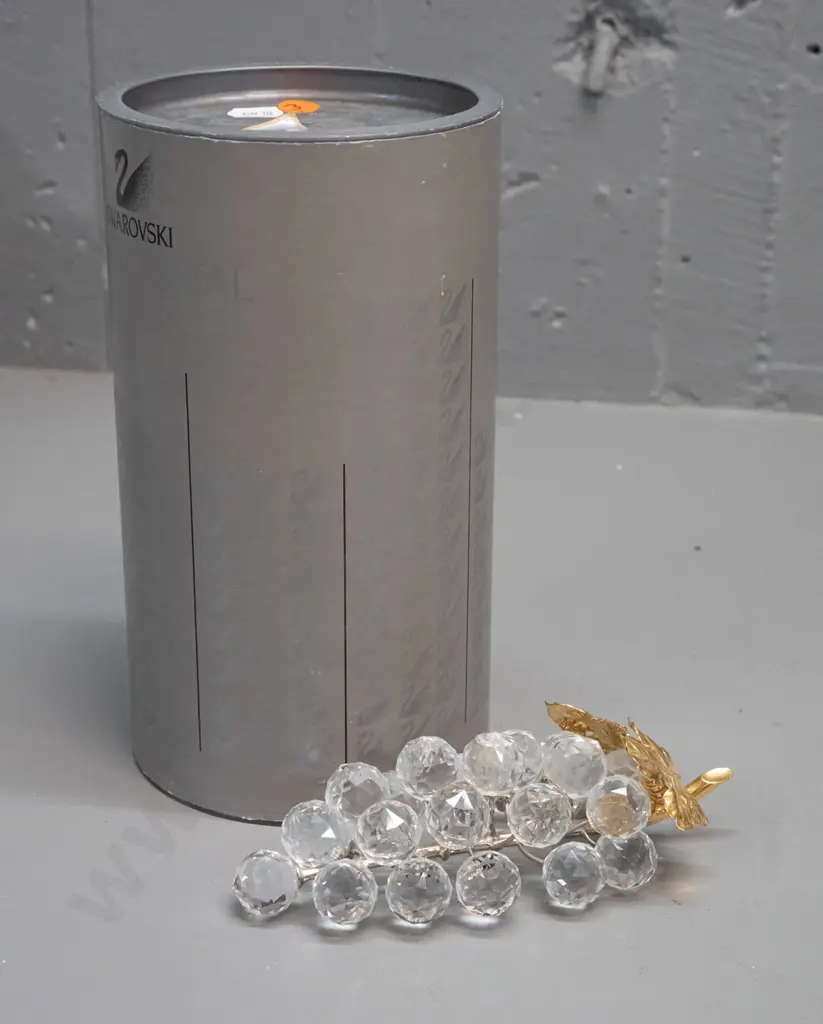 Swarovski crystal ornament in original packaging - cluster of grapes with metal stem, leaves and end of stem gilded Image 1++