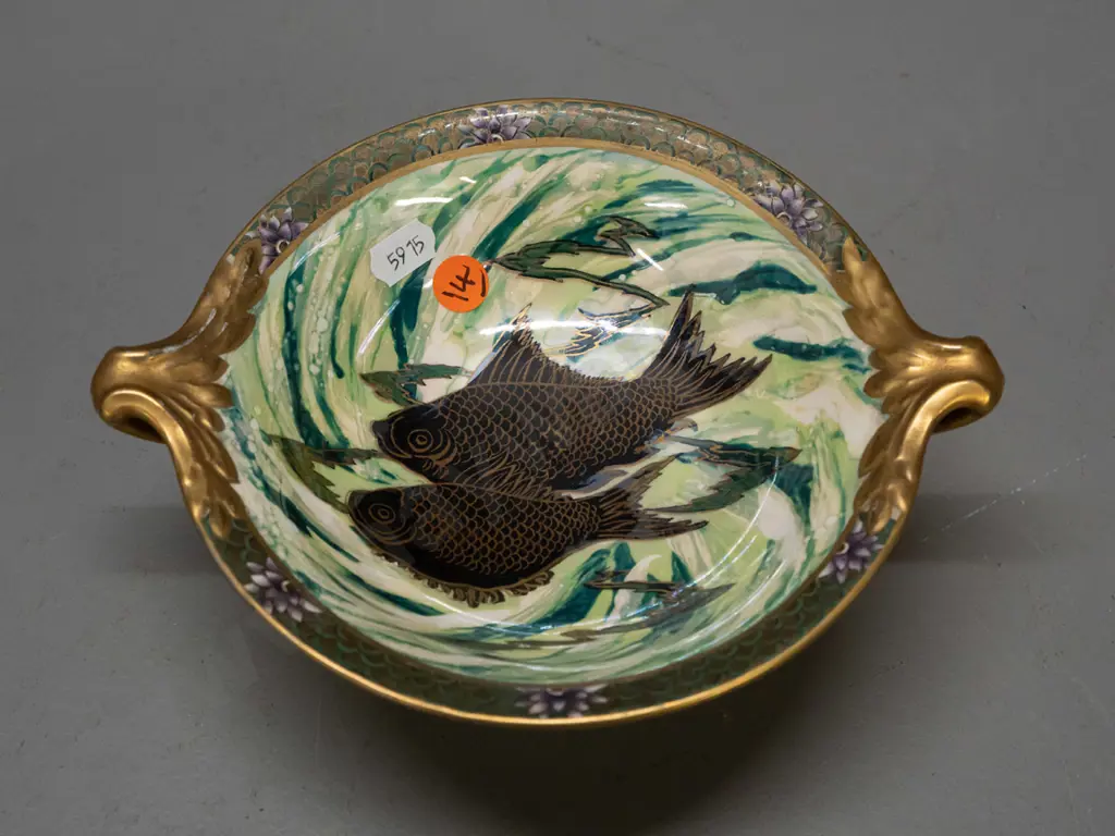 Maling lustre comport with fish decoration, gilt rims and applied handles H-70 W-200 at handles Image 1++