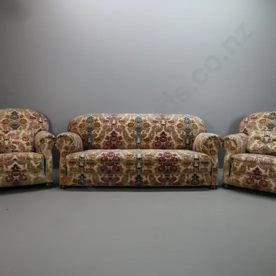 1930s vintage 3-piece rolled-arm chesterfield lounge suite on wooden bun feet, covered in in classical bird & floral