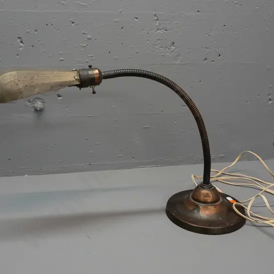 vintage gooseneck table/work lamp copper-finish metal over cast-iron base w/ rotating fluted shell-shaped shade H-370 as