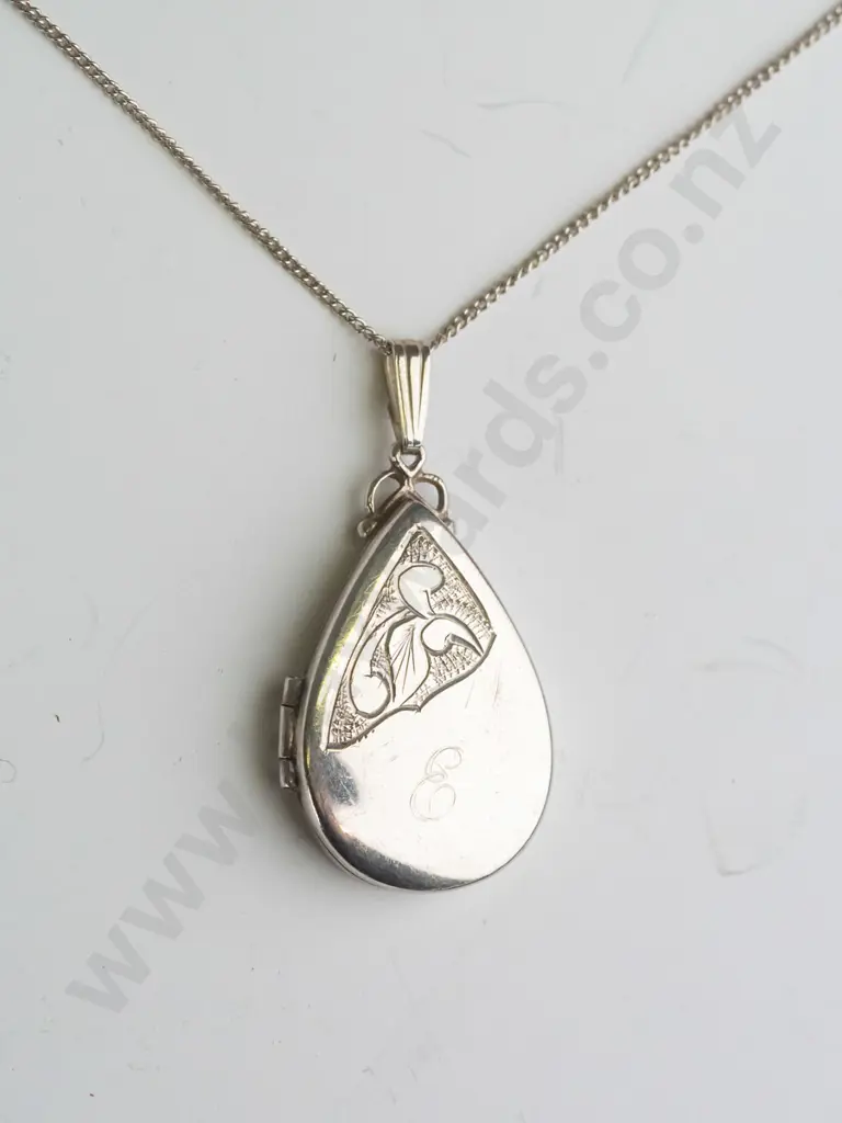 silver locket stamped stg sil Image 1++