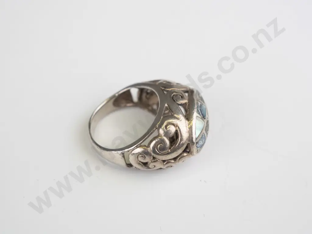 sterling silver large paua shell ring no mark - 8gms Image 1++
