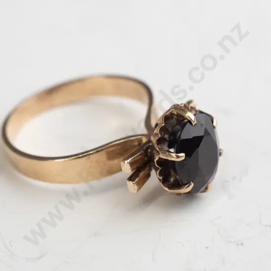 dark red/blue stone dress ring