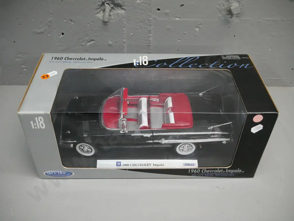 Welly 1:18 scale die-cast metal car model 1960 Chevrolet Impala in original box Image 1++