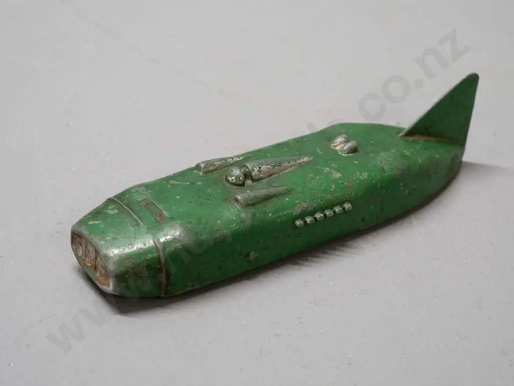 vintage Meccano / Dinky Toy streamlined racing car - age wear to paint L-130 Image 1++