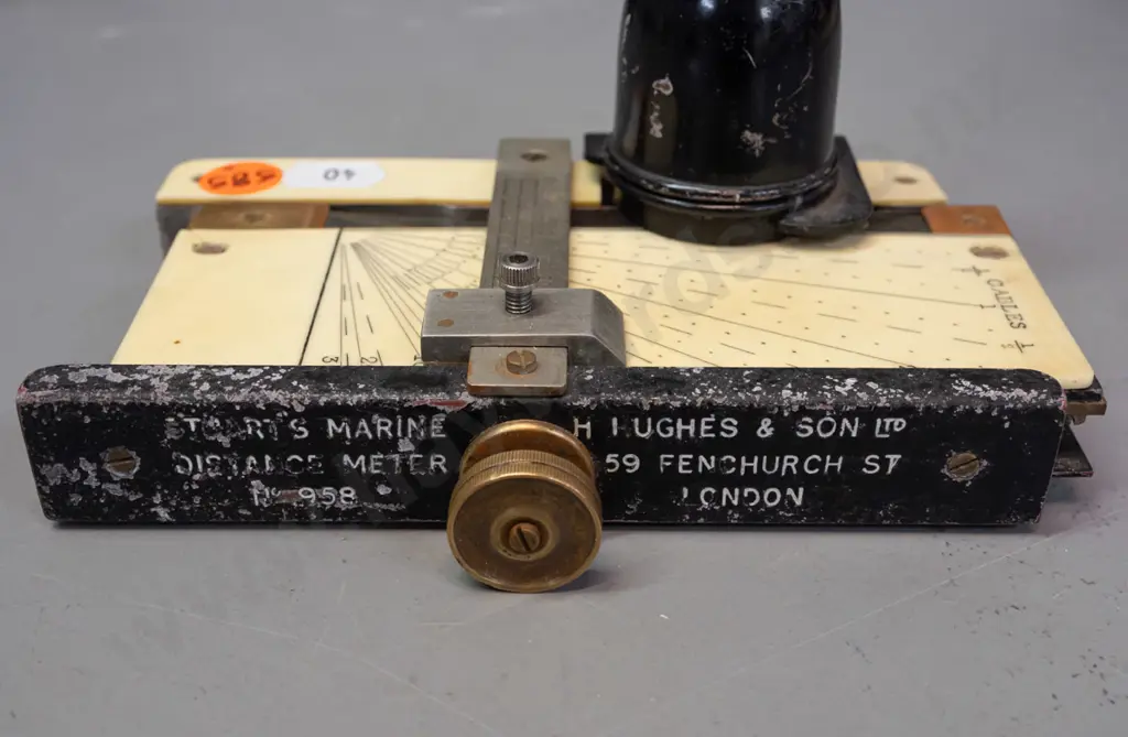 vintage H. Hughes & Son marine distance meter with geared sliding mechanism, viewing lens - cracked glass panel, overall Image 1++