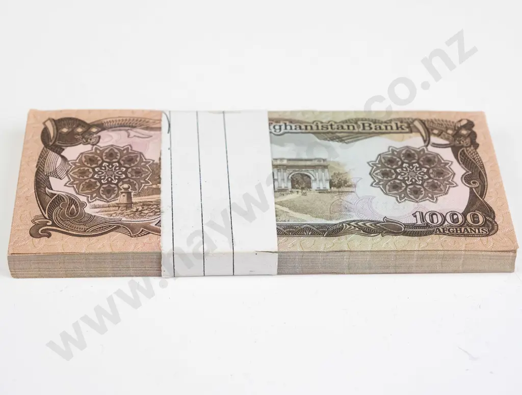 bundle of 1000 Afghanis notes - Da Afghanistan Bank no serial number Image 1++