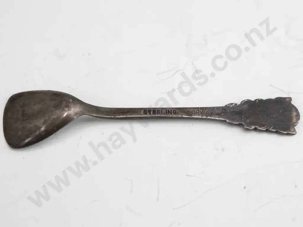 small sterling silver Viking ship open salt or condiment with spoon and glass liner, stamped 925 sterling Norway Image 1++