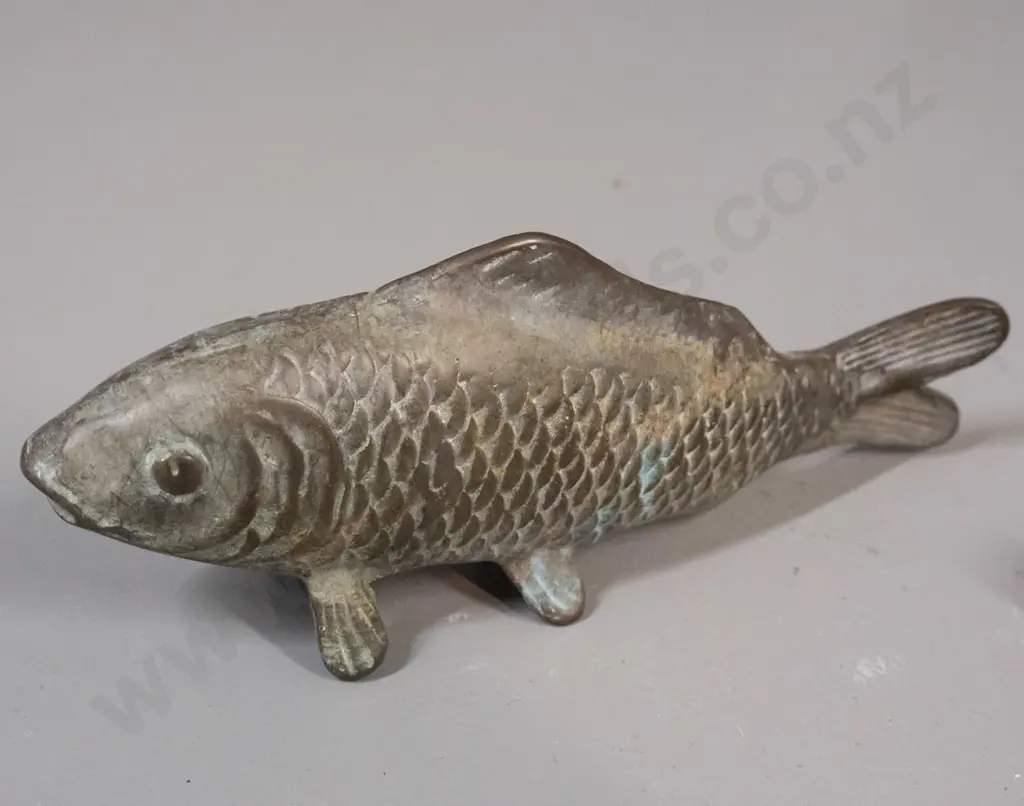 cast metal carp H-65 L-160 & pig and a small brass elephant Image 1++