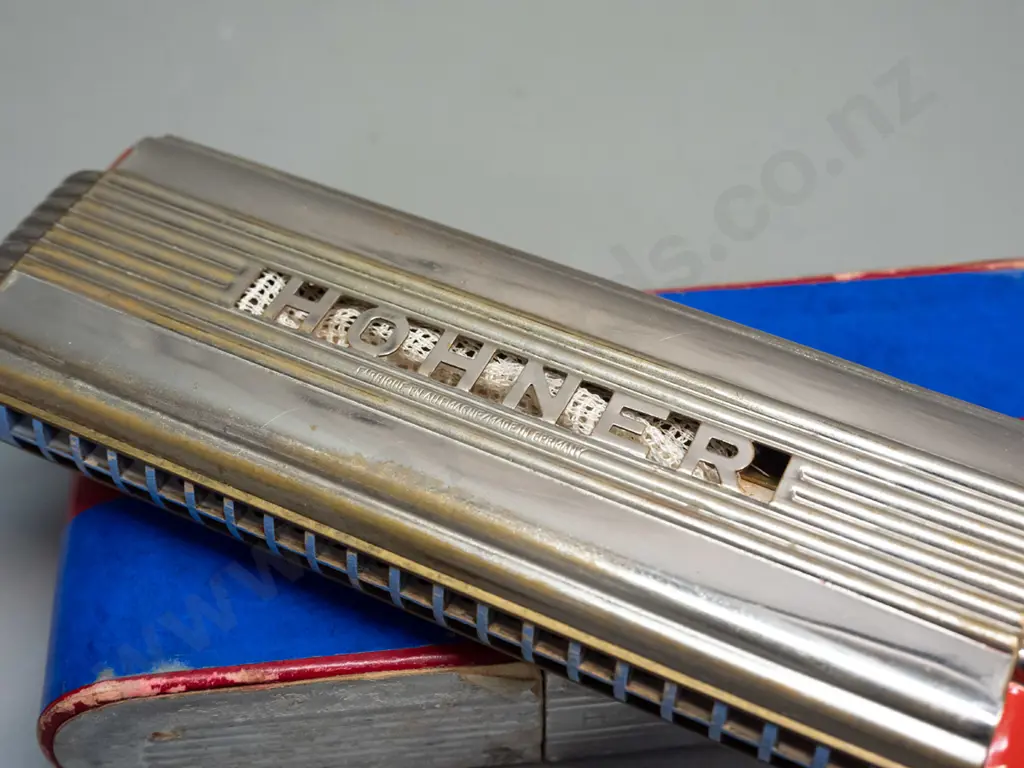 2 vintage Hohner harmonicas in cardboard boxes - large German Echo Elite L-180 W-60 and smaller English Echo - end piece Image 1++