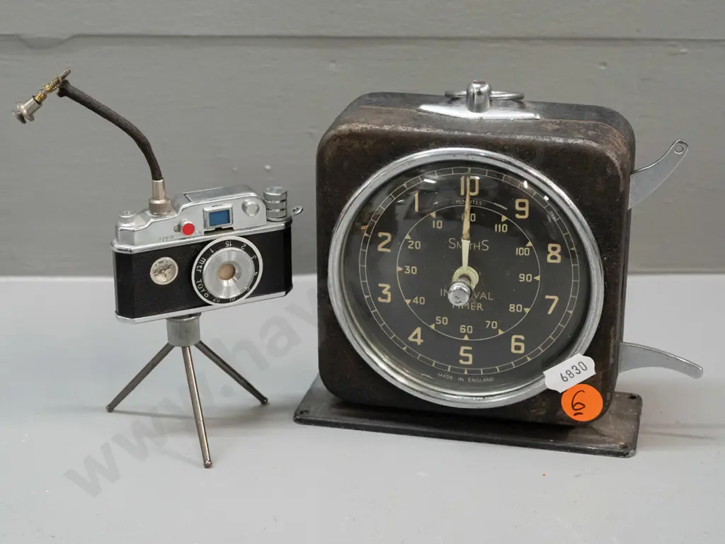 vintage wind-up Smiths interval timer and novelty lighter in form of a camera on mini tripod - not sure if mechanism is Image 1++