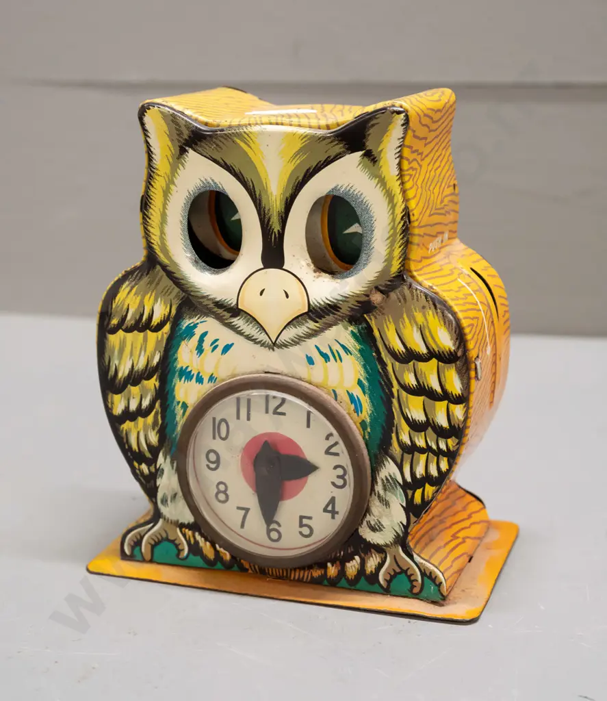 small tin toy owl money box with moving eyes and clock face - marked "My Best Friend" and Plaything, Made in Japan - Image 1++