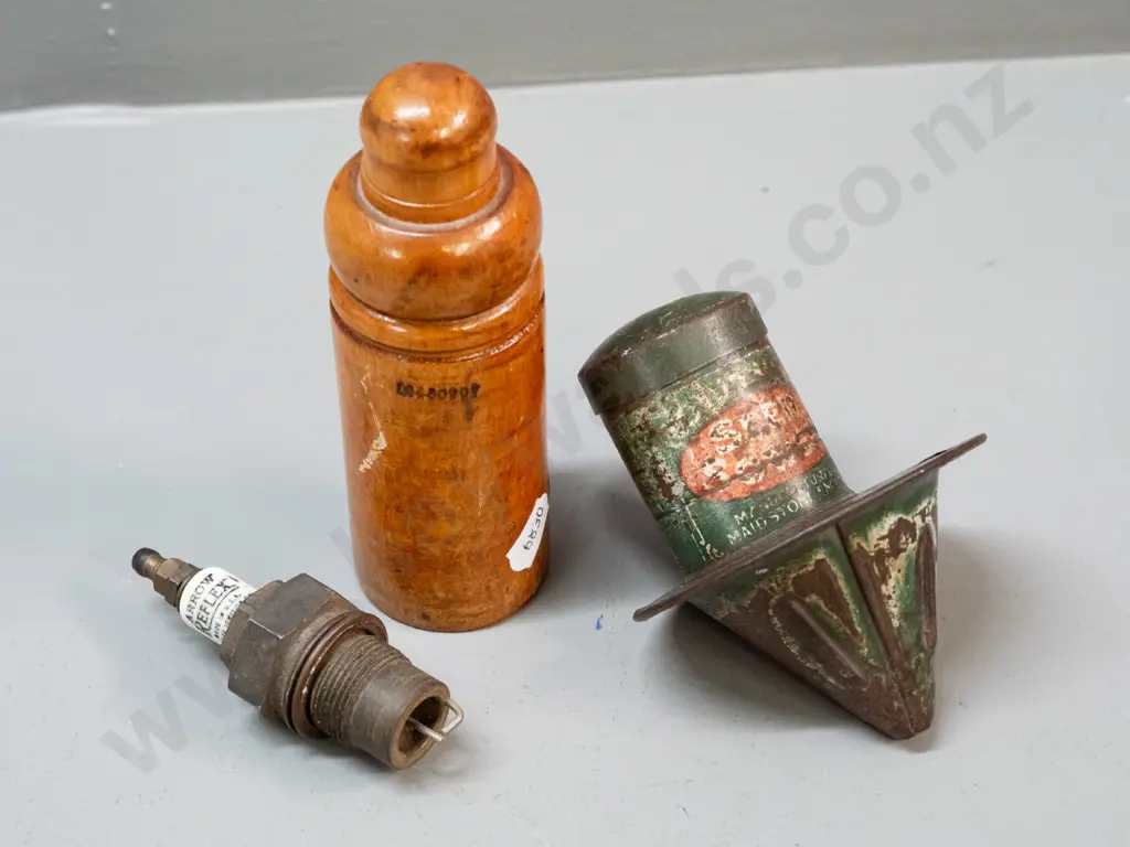 vintage Arrow Reflex spark plug and wooden storage case w/ threaded lid and spring in base, and a Robinson's Seed Sower Image 1++