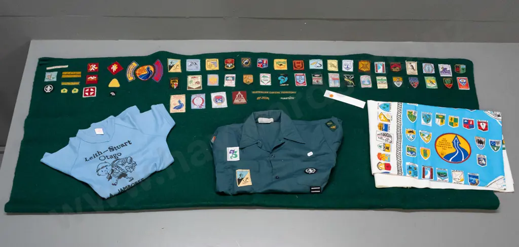 Scout memorabilia: 1981 Jamboree tablecloth, badge blanket, T-shirt & shirt with 4 badges 'Leith Stewart' Image 1++