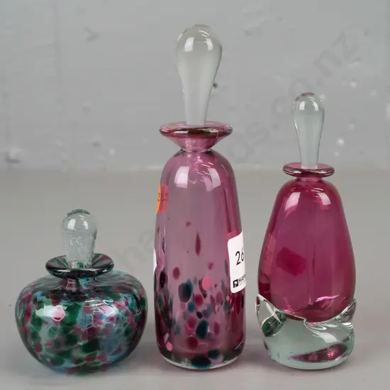 3x small 'Seal Island' art glass stoppered scent bottles, tallest H-160