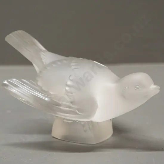 small moulded glass dove figure with "Lalique France" engraved in clear base H-90 L-135