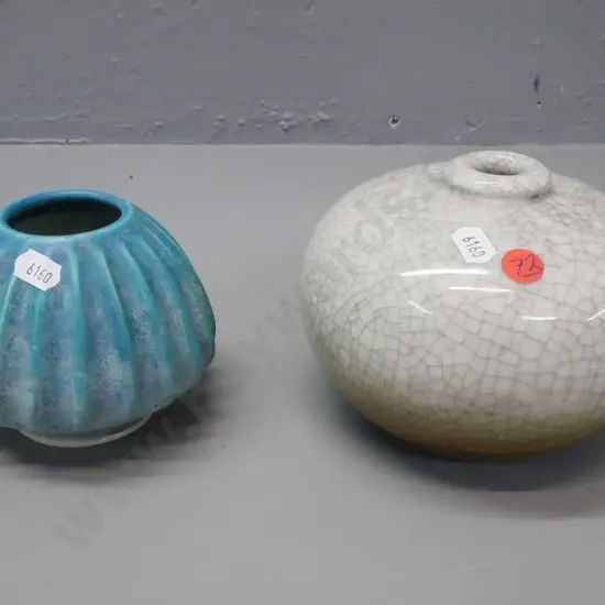 2x ceramics: squat sphere vase, Danny Moorwood, shino glaze. Ribbed/fluted vase, indecipherable mark, turquoise glaze.