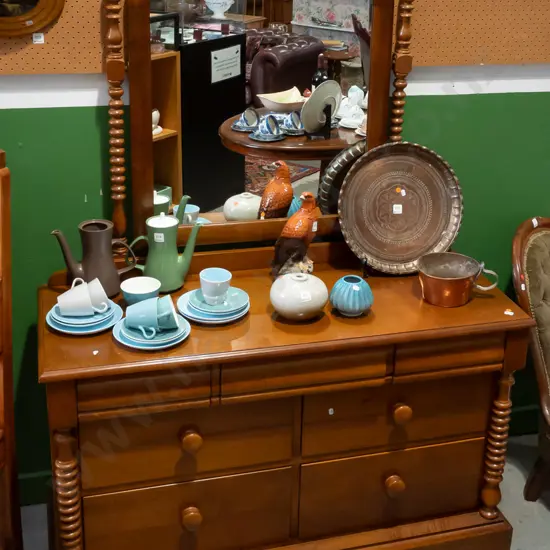 reproduction colonial style beech mirror-back dresser w/ shaped top drawer, 4 others w/ wooden knobs, bobbin turned