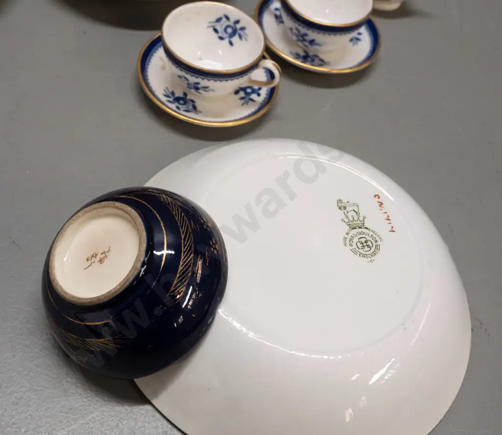 assorted miniature china items - pair of Spode cups & saucers, various Limoges, 2 Coalport pieces and a Royal Doulton Image 1++
