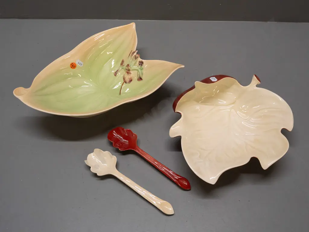 Shorter & Son foliate shape bowl with raised iris pattern and a Carlton Ware leaf-shape salad bowl w/ servers, marked Image 1++
