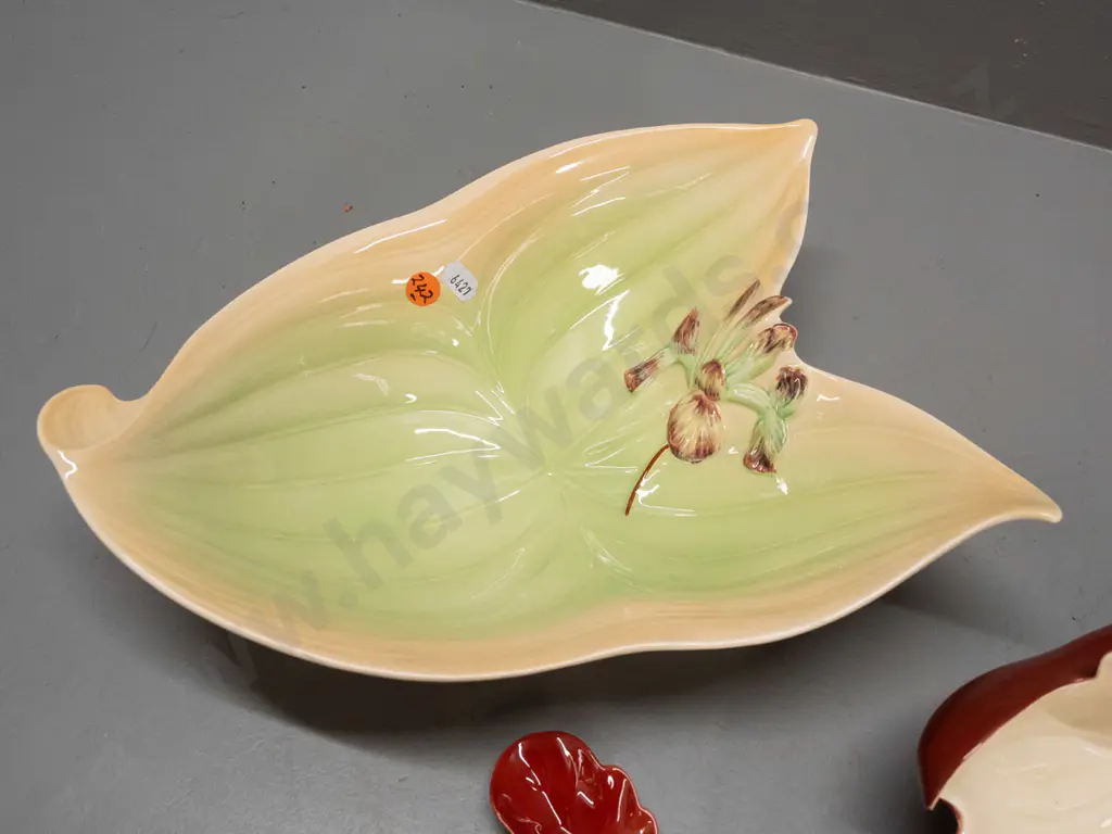 Shorter & Son foliate shape bowl with raised iris pattern and a Carlton Ware leaf-shape salad bowl w/ servers, marked Image 1++