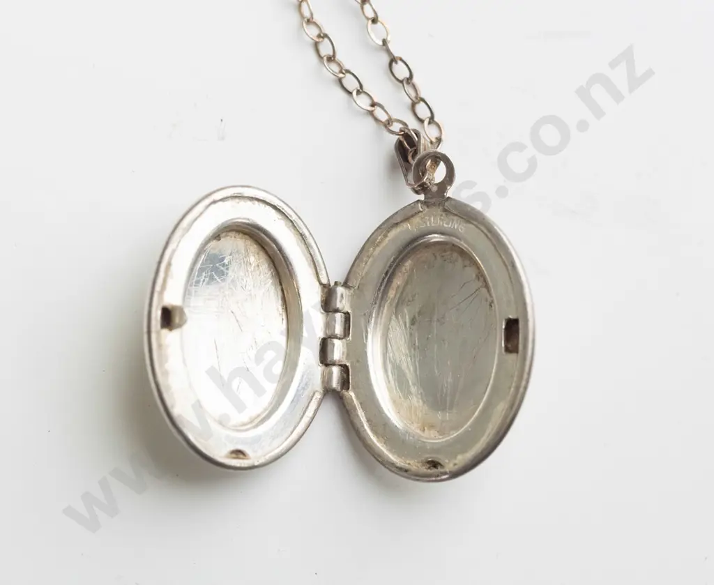 silver locket stamped sterling Image 1++