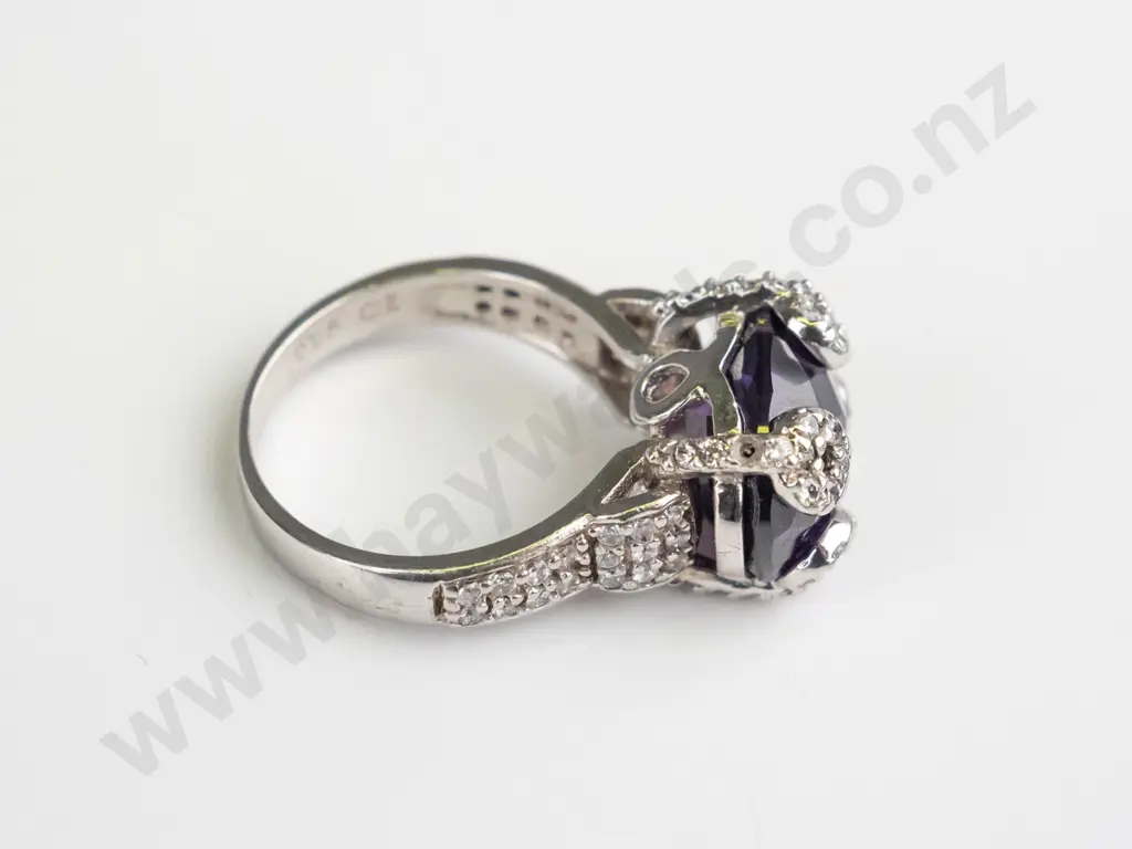 sterling silver cz & purple stone ring stamped 925 Image 1++