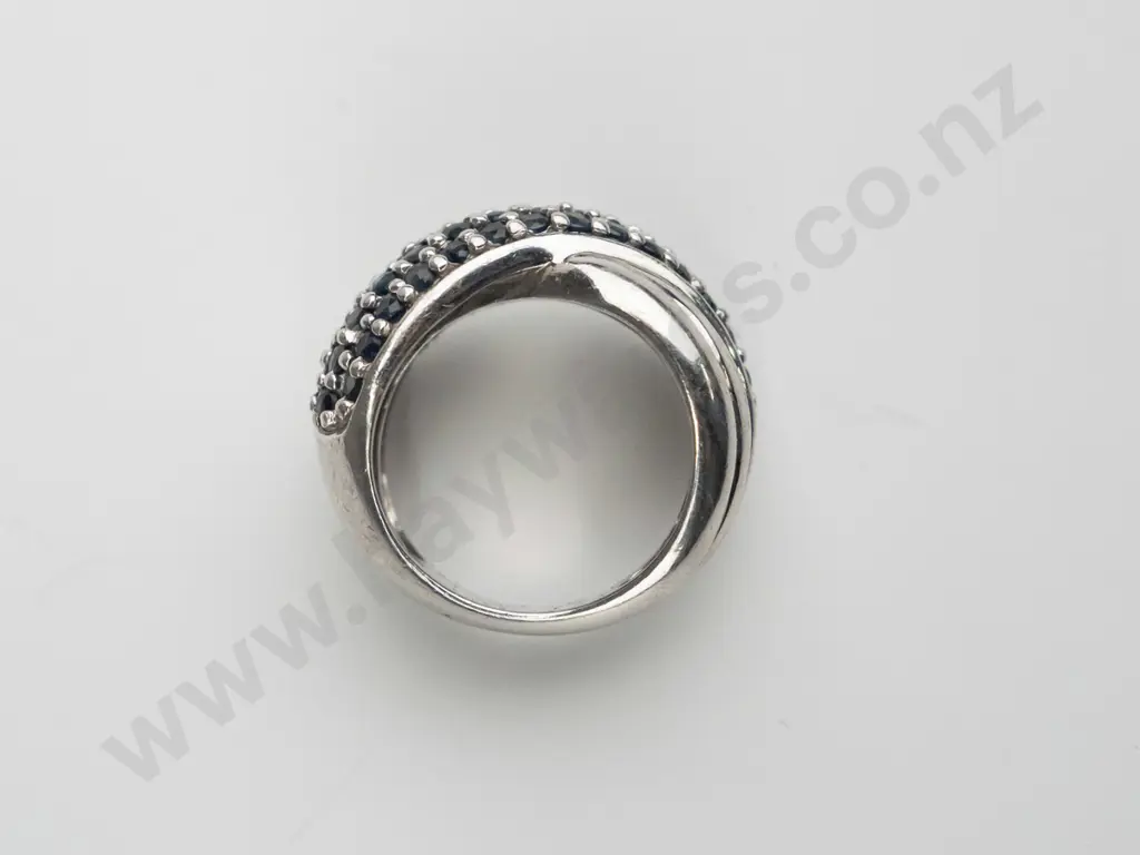 sterling silver sapphire ring stamped 925 - 7 gms Image 1++