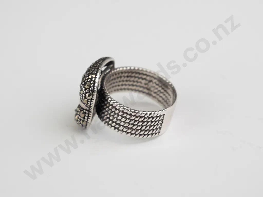 large sterling silver marcasite buckle ring no mark Image 1++
