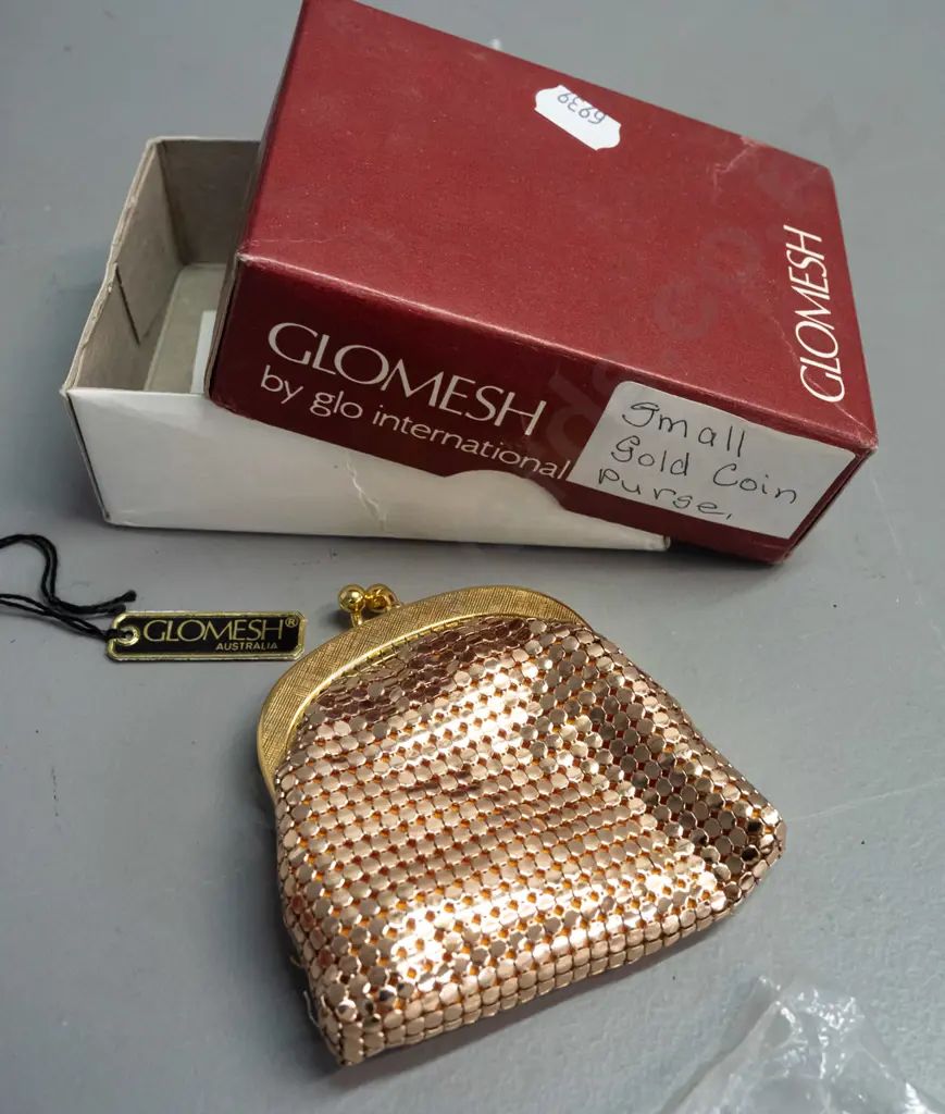 2 retro Australian Glomesh purses in original boxes - larger white and smaller coppery-gold tone. Larger box 220x190 Image 1++