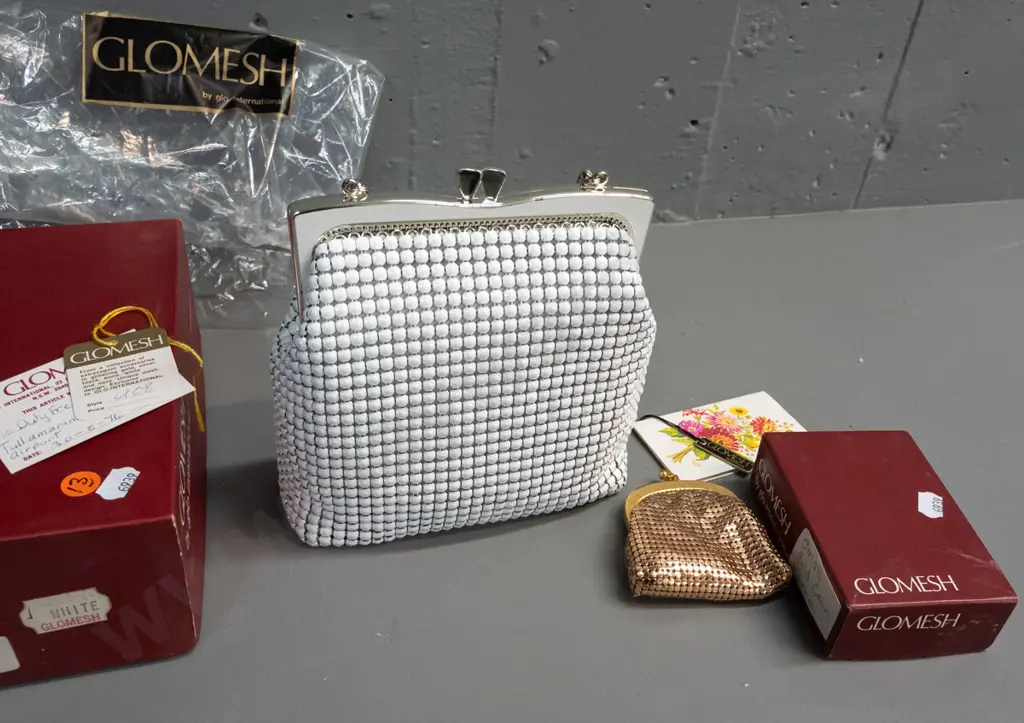 2 retro Australian Glomesh purses in original boxes - larger white and smaller coppery-gold tone. Larger box 220x190 Image 1++