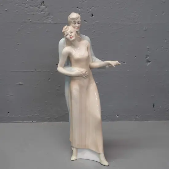 Royal Doulton Reflections "Bolero" dancing couple figure - Marked 1985. H-340 W-140 at base